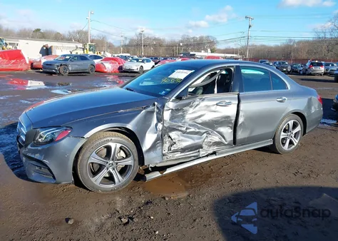 2018 Mercedes-Benz E 300 4Matic from USA, damaged, VIN WDDZF4KB3JA391674